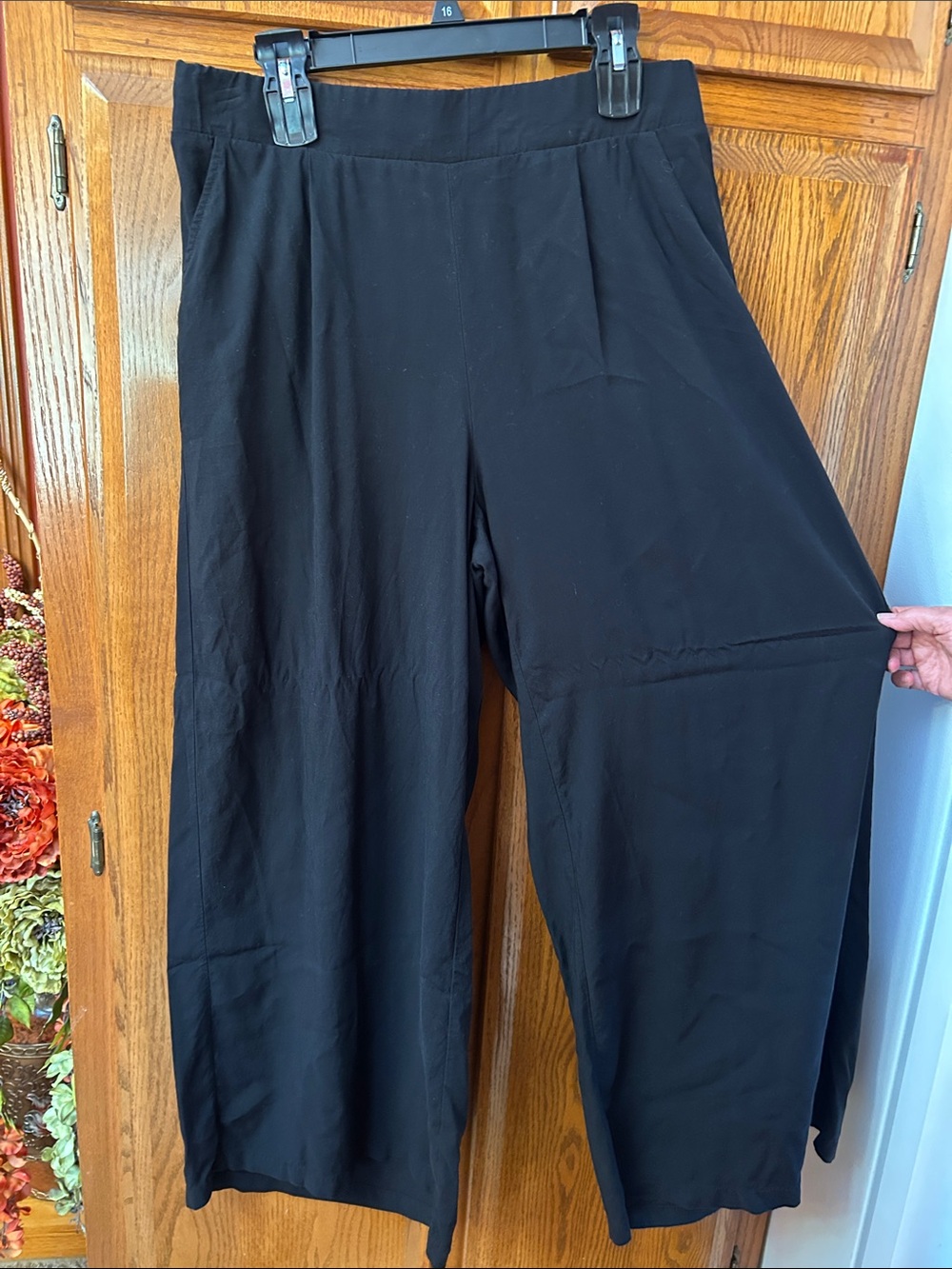torrid Black Wide-Leg Pull-On Pants